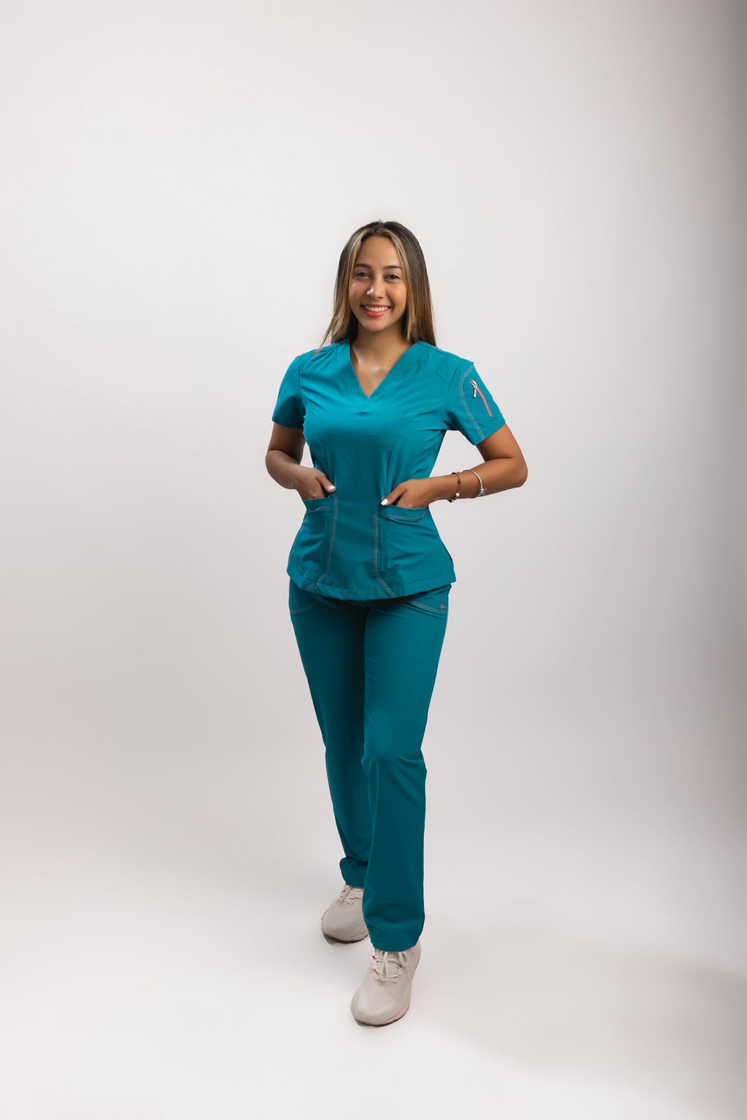 Uniforme Ref Ensueño, Antifluido Strech - Image 24